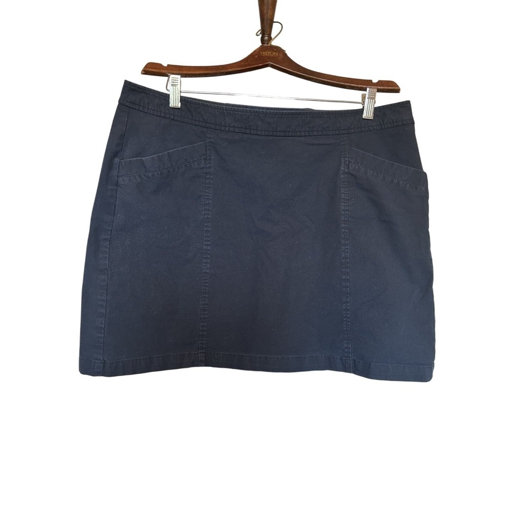 Dockers Black Side Zip Skort Size 18W